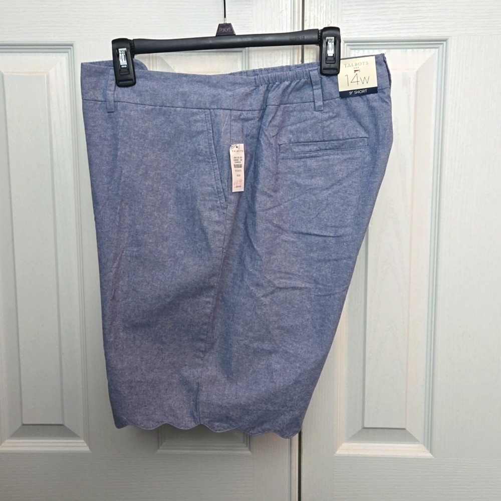 $13, 3 for 30! Talbots 14W Scalloped hem shorts